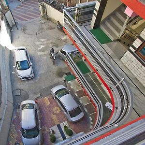 Hotel Vikrant Inn 100 Meters Walk To Mall Road